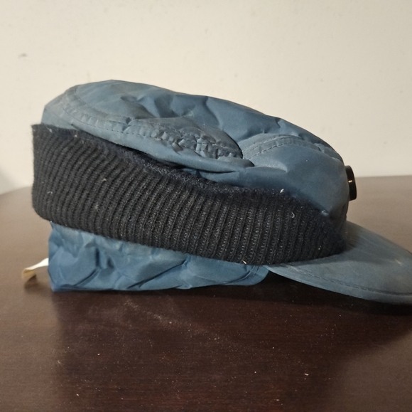 Vintage Large 7 3/8" Quilted Ski Hat Blue Neck Ear Flaps Brim Cap USA - Picture 11 of 11
